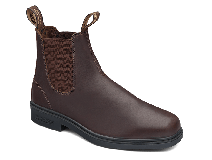 Blundstone Chestnut Brown Style 200 Strathalbyn Mitre 10